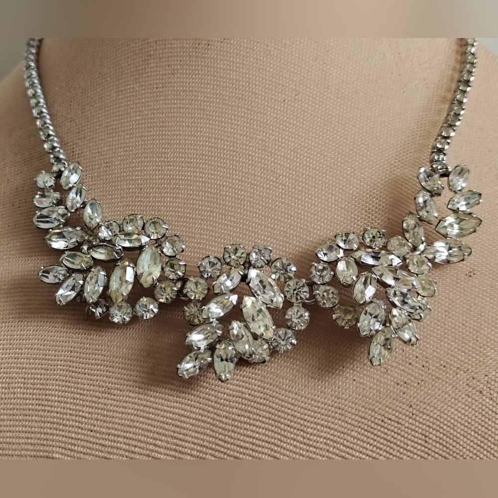 Elegant Sherman Clear Crystals Necklace